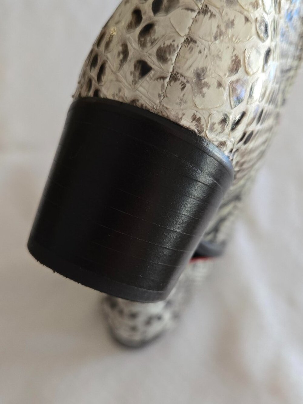 Alcala Python Short Boots - size 9 - Picture 7 of 8